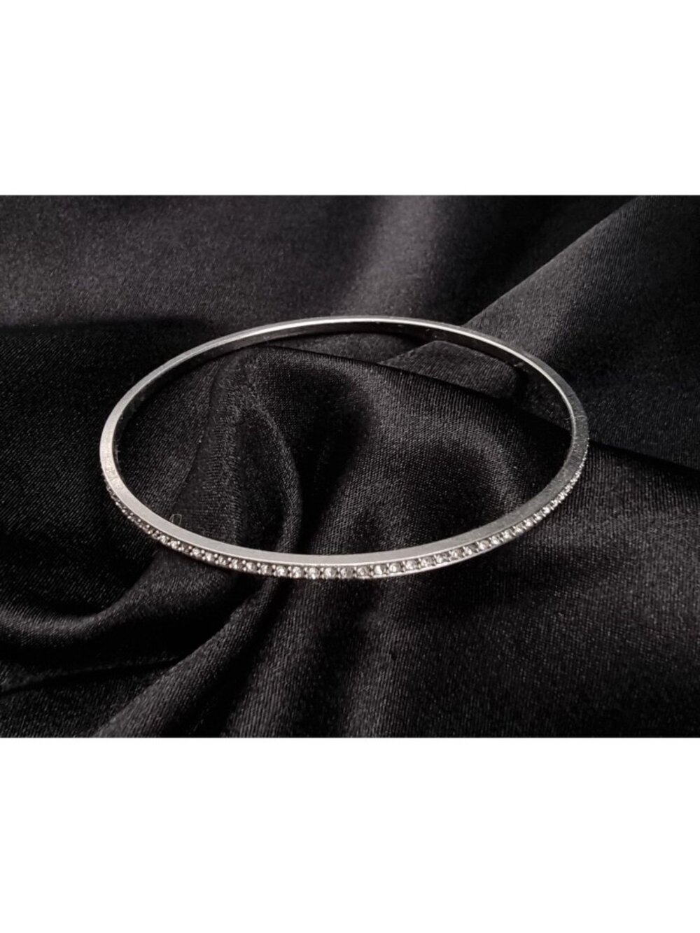 Vintage M Signed 1990s Silver-Tone Bangle Bracelet